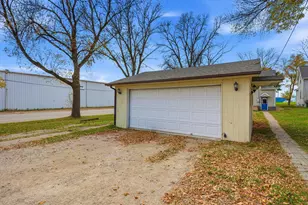 651 2nd St S, Winsted, MN 55395 - Photo 19