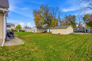 651 2nd St S, Winsted, MN 55395 - Photo 21