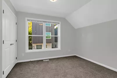 426 Rivoli Drive, Saint Paul, MN 55130 - Photo 27