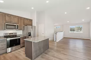 9719 Lydia Ln, Elko New Market, MN 55020 - Photo 5