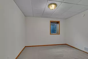 1037 Cory Ln, Saint Cloud, MN 56303 - Photo 19
