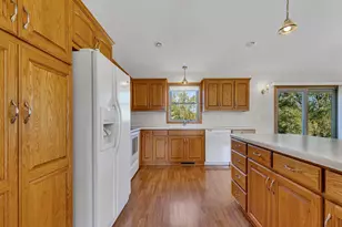 1037 Cory Ln, Saint Cloud, MN 56303 - Photo 9