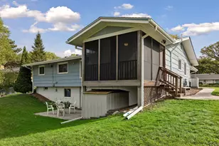 2163 Rosewood Ln S, Roseville, MN 55113 - Photo 3