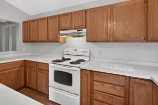 2578 Copper Cliff Trail, Woodbury, MN 55125 - Photo 5