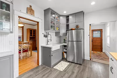 229 4th Avenue N, South Saint Paul, MN 55075 - Photo 5