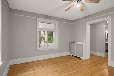2445 Lyndale Avenue S, Minneapolis, MN 55405 - Photo 5