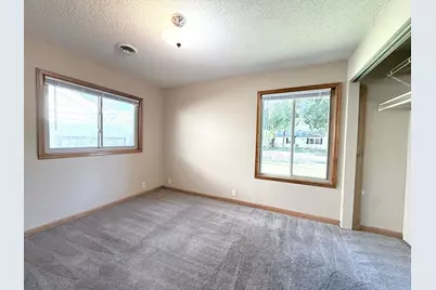 5049 Fremont Avenue N, Minneapolis, MN 55430 - Photo 5