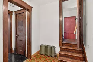 115 E 35th St, Minneapolis, MN 55408 - Photo 13