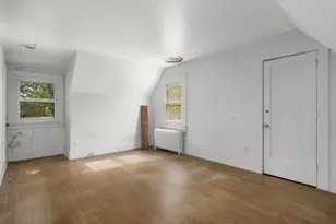 10 Benhill Rd, Saint Paul, MN 55105 - Photo 17