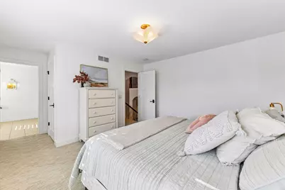 2050 Pinehurst Drive, Chanhassen, MN 55317 - Photo 39