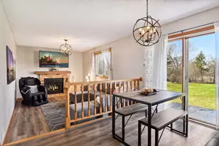 15370 96th Pl N, Maple Grove, MN 55369 - Photo 7