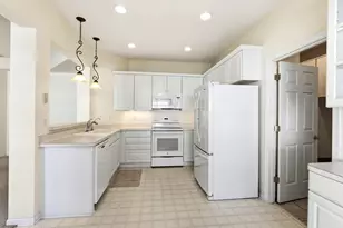 4150 Lawndale Ln N, Plymouth, MN 55446 - Photo 17