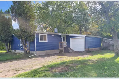 37 Bell Circle, Silver Bay, MN 55614 - Photo 5