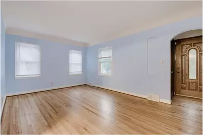 2002 Bush Avenue E, Saint Paul, MN 55119 - Photo 19