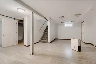 2002 Bush Ave E, Saint Paul, MN 55119 - Photo 15