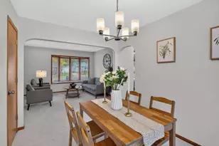 2042 Clear Ave, Saint Paul, MN 55119 - Photo 7