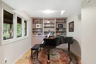 8 Woodhill Ln, North Oaks, MN 55127 - Photo 23