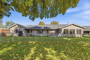 429 Lake Ct, Winsted, MN 55395 - Photo 25