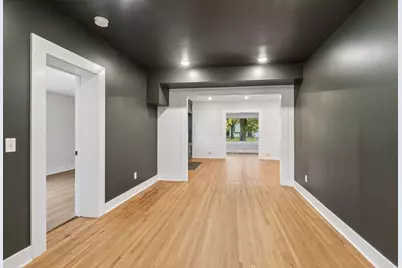 5452 Fremont Avenue N, Brooklyn Center, MN 55430 - Photo 13