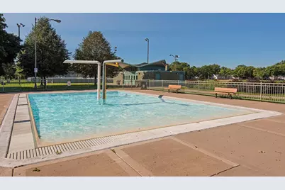 5452 Fremont Avenue N, Brooklyn Center, MN 55430 - Photo 59