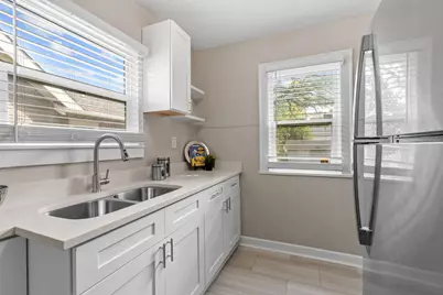 4838 Aldrich Avenue N, Minneapolis, MN 55430 - Photo 15