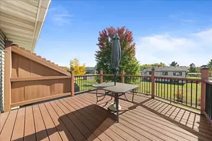 1204 Wren Pl, New Richmond, WI 54017 - Photo 21