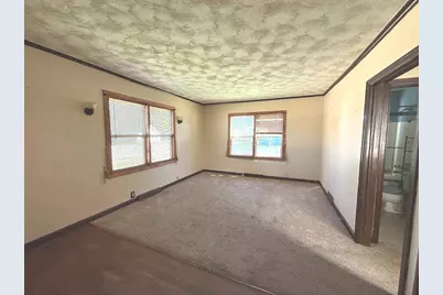 221 Minnesota Avenue E, Sebeka, MN 56477 - Photo 5