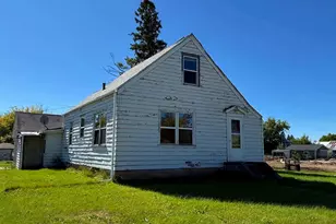 221 Minnesota Ave E, Sebeka, MN 56477 - Photo 3