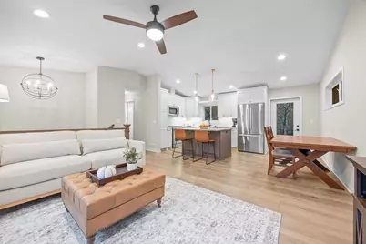 1425 Meadow Court, Chaska, MN 55318 - Photo 13