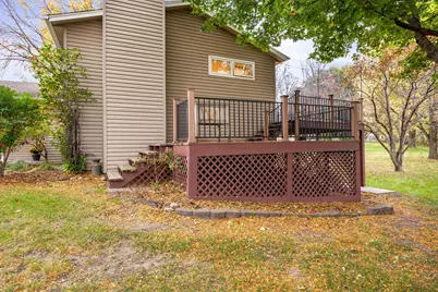 1425 Meadow Court, Chaska, MN 55318 - Photo 27