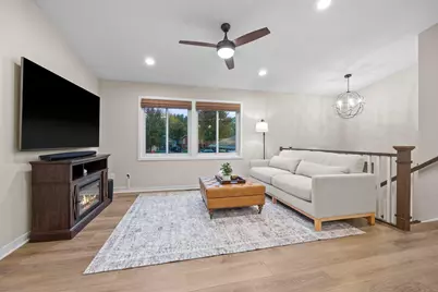 1425 Meadow Court, Chaska, MN 55318 - Photo 5