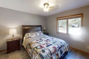 1113 Shore Acres Dr, Albert Lea, MN 56007 - Photo 15