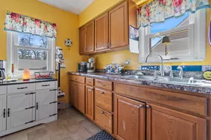 28 N 66th Ave W, Duluth, MN 55807 - Photo 9