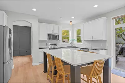 17819 68th Avenue N, Maple Grove, MN 55311 - Photo 7