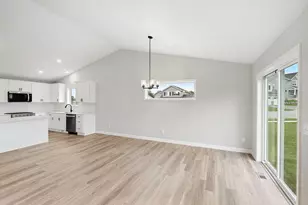 810 Walnut Ct, Hanover, MN 55341 - Photo 11