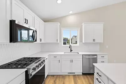 810 Walnut Court, Hanover, MN 55341 - Photo 7