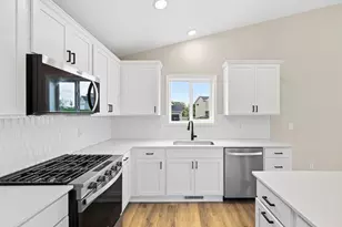 810 Walnut Ct, Hanover, MN 55341 - Photo 7