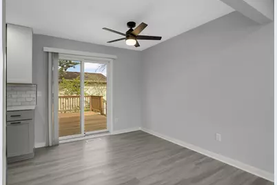 7181 Colorado Avenue N, Brooklyn Park, MN 55429 - Photo 9