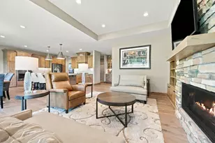 25 Phoebe Ln, North Oaks, MN 55127 - Photo 21