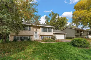 475 Springhill Rd, Vadnais Heights, MN 55127 - Photo 3