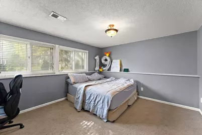 475 Springhill Road, Vadnais Heights, MN 55127 - Photo 19