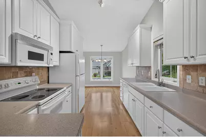 8660 Powers Place, Chanhassen, MN 55317 - Photo 5