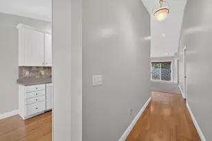 8660 Powers Pl, Chanhassen, MN 55317 - Photo 21