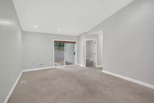 8660 Powers Pl, Chanhassen, MN 55317 - Photo 11