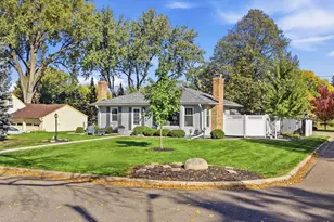 5045 Oxford Ave, Edina, MN 55436 - Photo 59
