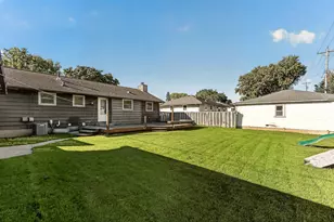 1809 26th St NW, Rochester, MN 55901 - Photo 3
