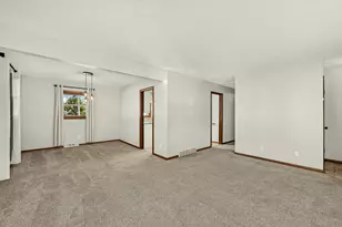 1809 26th St NW, Rochester, MN 55901 - Photo 9