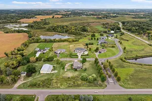 11003 Wesley Dr, Rogers, MN 55374 - Photo 75