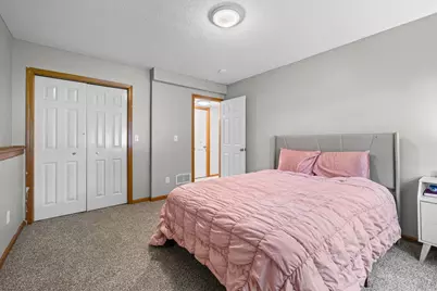 2044 Pheasant Run Street, Shakopee, MN 55379 - Photo 13