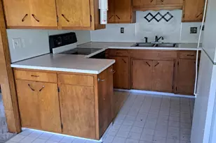 622 S 9th St, Montevideo, MN 56265 - Photo 3